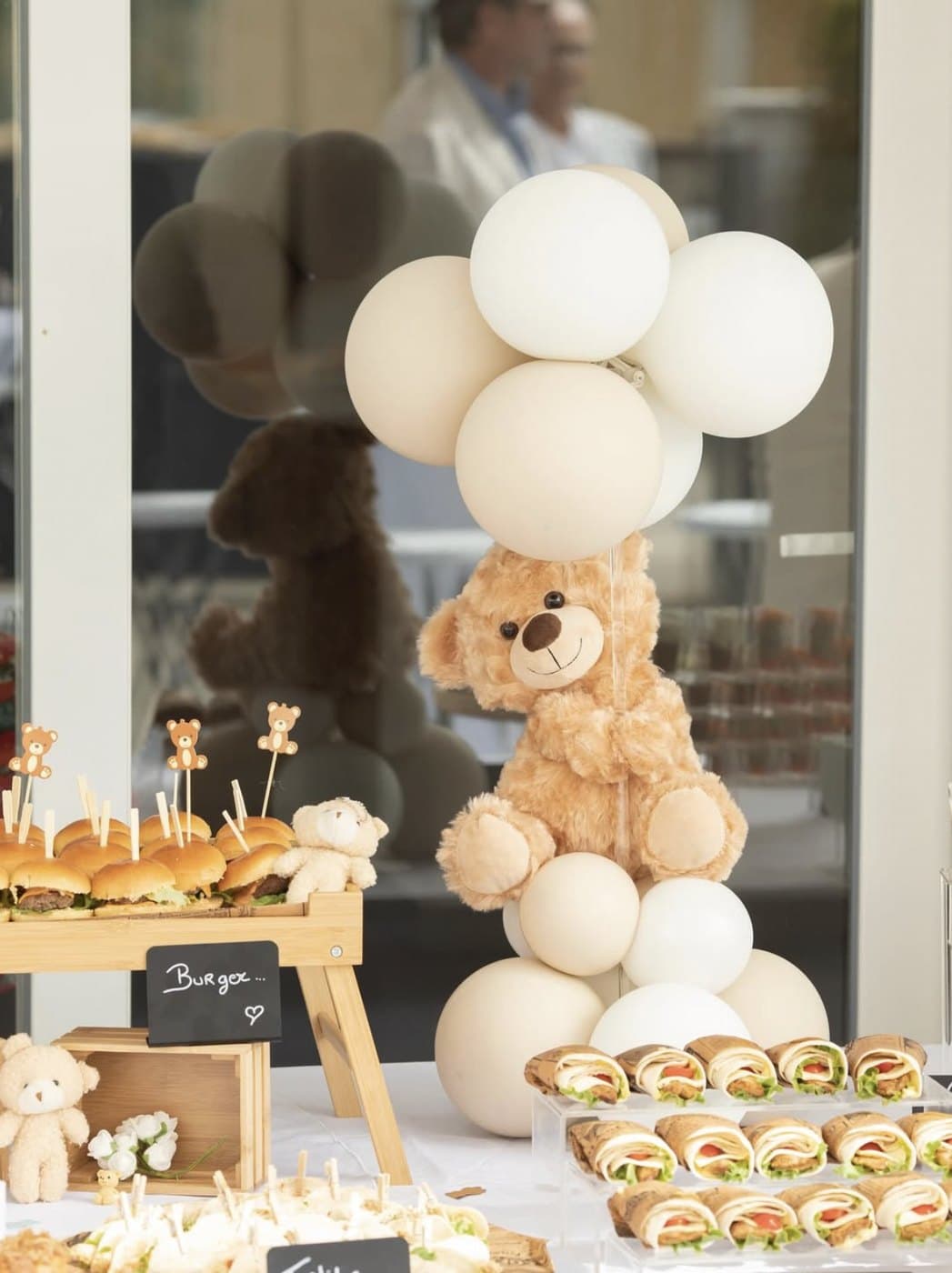 Instagram La Orana — Anniversaire enfant, teddy bear & ballons